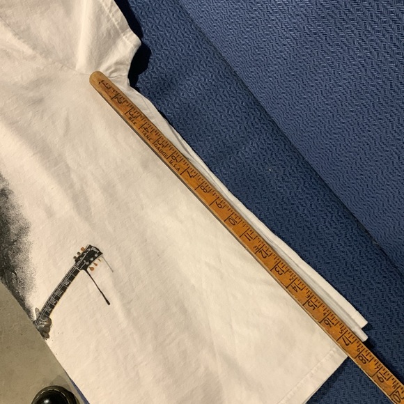 Slash Vneck Tee - Picture 5 of 5